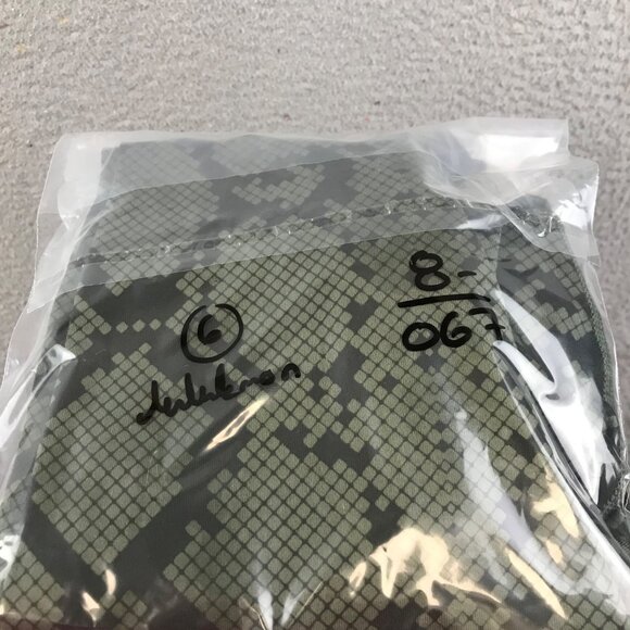 Lululemon size 6 Wunder Under Crop Leggings Ziggy Snake Fatigue Green Gator - Picture 11 of 11